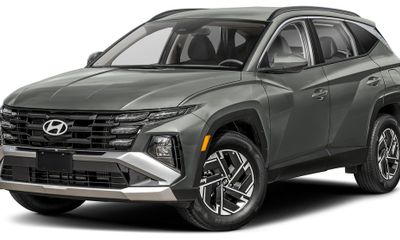 2026 Hyundai Tucson Blue SE