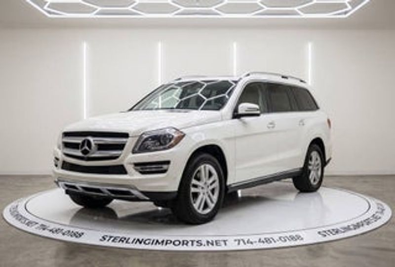 2015 Mercedes-Benz GL-Class — a typically priced live listing