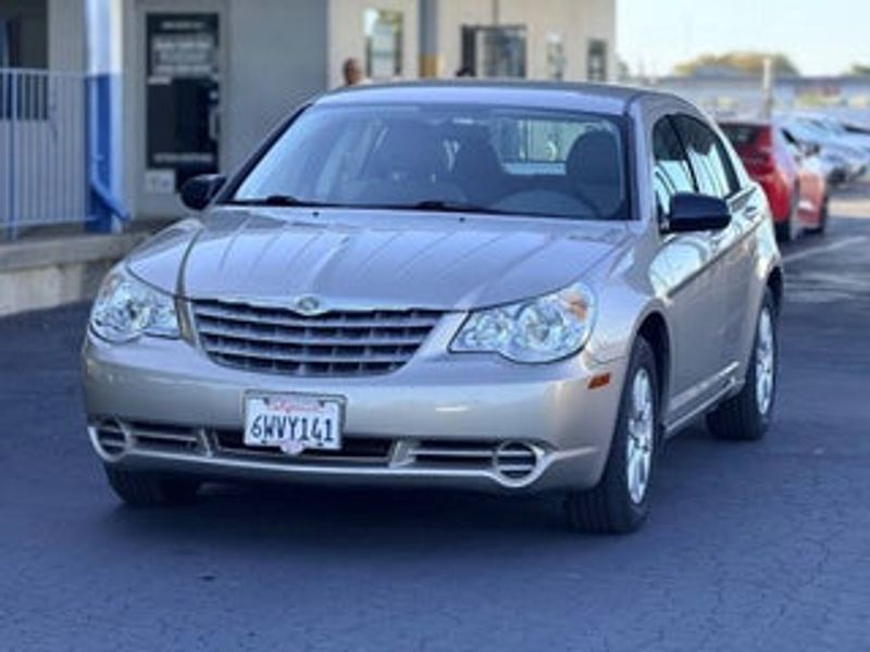 2009 Chrysler Sebring — a typically priced live listing