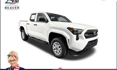 2026 Toyota Tacoma SR