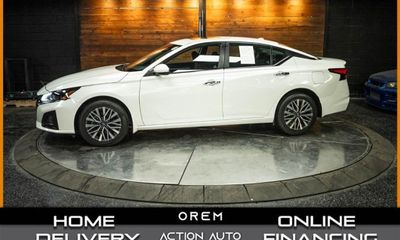 2023 Nissan Altima SV