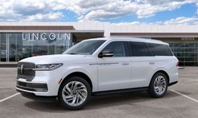 2027 Lincoln Navigator Premiere