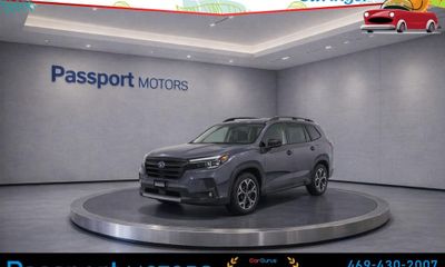 2025 Subaru Forester Base Plus