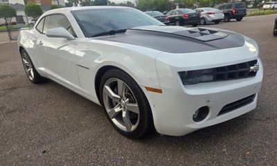 2013 Chevrolet Camaro 2LT