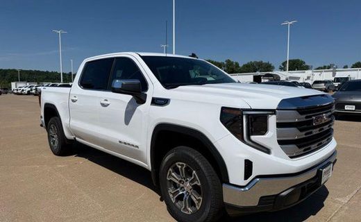 2026 GMC Sierra SLE