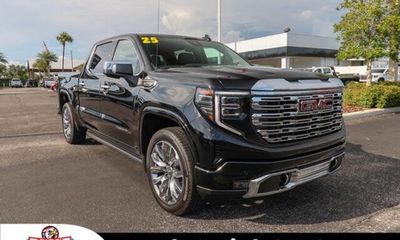 2025 GMC Sierra Denali