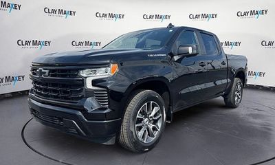 2023 Chevrolet Silverado RST