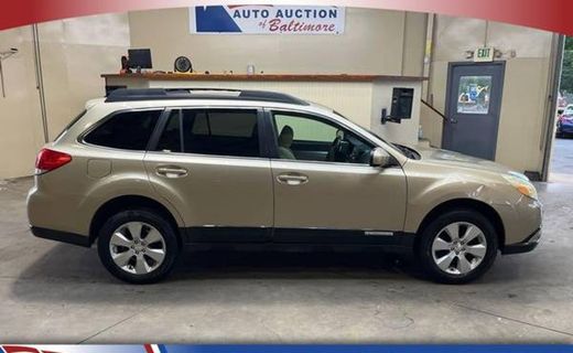 2010 Subaru Outback Premium CWP