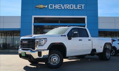 2023 GMC Sierra HD Fleet Base