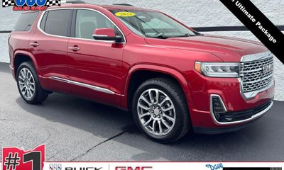 2022 GMC Acadia Denali