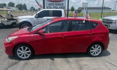 2014 Hyundai Accent SE Sunroof GLS