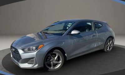 2019 Hyundai Veloster 2 0L AND