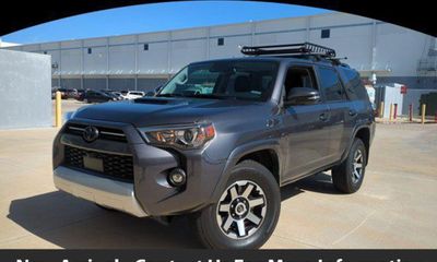 2023 Toyota 4RUNNER TRD Offroad Prem