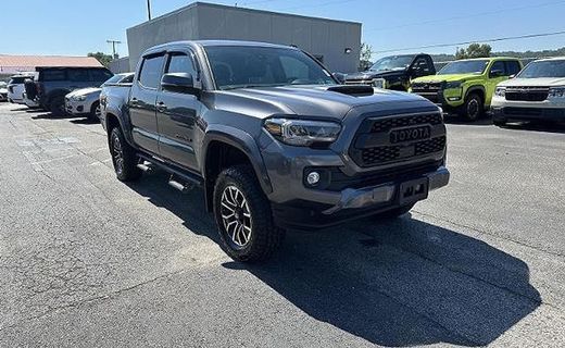2022 Toyota Tacoma SR5
