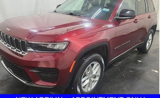 2023 Jeep Grand Cherokee Laredo