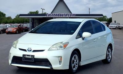 2012 Toyota Prius TWO