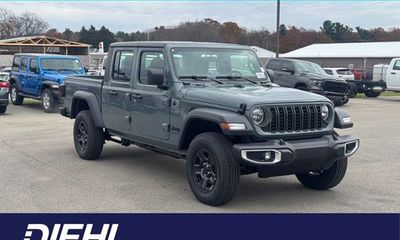 2026 Jeep Gladiator Sport