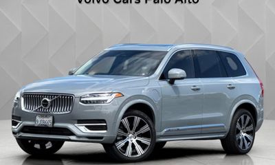 2024 Volvo XC90 Plus Bright