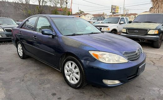 2004 Toyota Camry LE