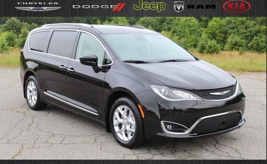 2020 Chrysler Pacifica Touring L Plus