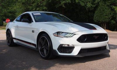 2023 Ford Mustang Mach 1