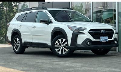 2025 Subaru Outback Premium