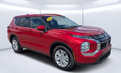 2026 Mitsubishi Outlander ES