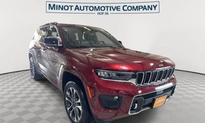 2022 Jeep Grand Cherokee Overland