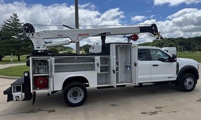 2025 Ford F-550 Supercab Super Duty