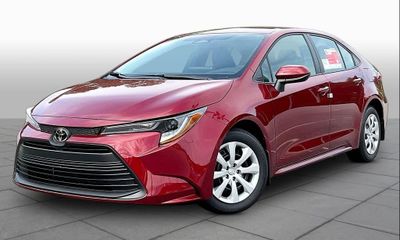 2026 Toyota Corolla LE