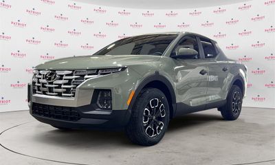 2024 Hyundai Santa Cruz SEL Base