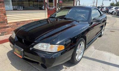 1995 Ford Mustang Cobra SVT