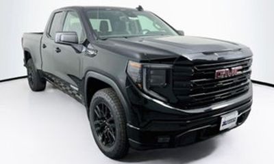2024 GMC Sierra AT4