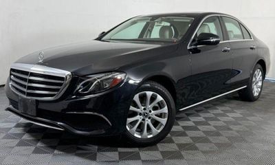 2019 Mercedes-Benz E-Class E300 4M