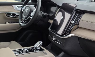 2026 Volvo XC90 Ultra Dark