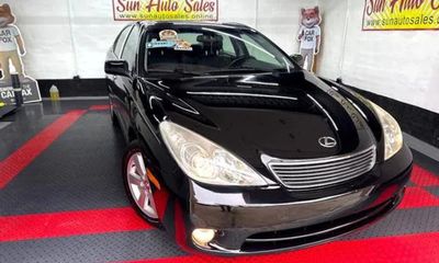 2005 Lexus ES 330
