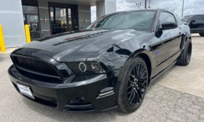2016 Ford Mustang V6 Convertible