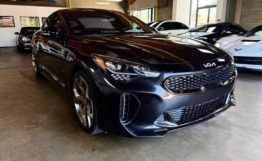 2023 Kia Stinger GT2