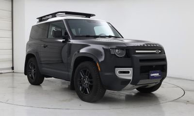 2023 Land Rover Defender 90 SE