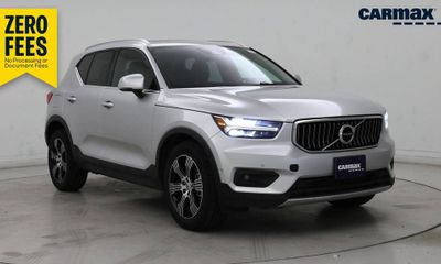 2019 Volvo XC40 Inscription