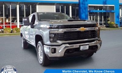 2026 Chevrolet Silverado HD Custom
