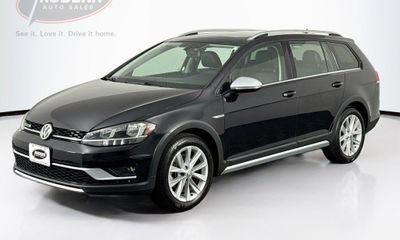 2019 Volkswagen Golf Alltrack 4Motion S SE