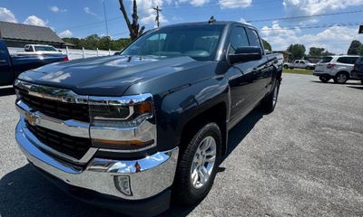 2017 Chevrolet Silverado LT