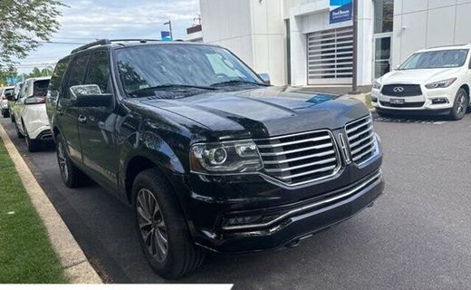 2017 Lincoln Navigator Select