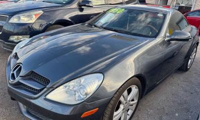 2010 Mercedes-Benz SLK-Class SLK300