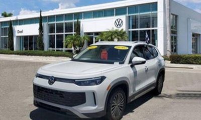 2024 Volkswagen Tiguan SE Wolfsburg Edition