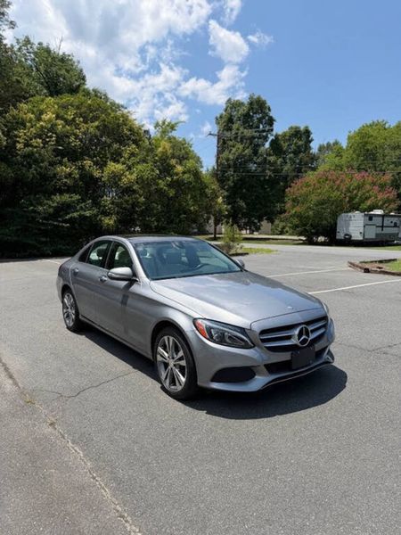2015 Mercedes Benz C Class — a typically priced live listing