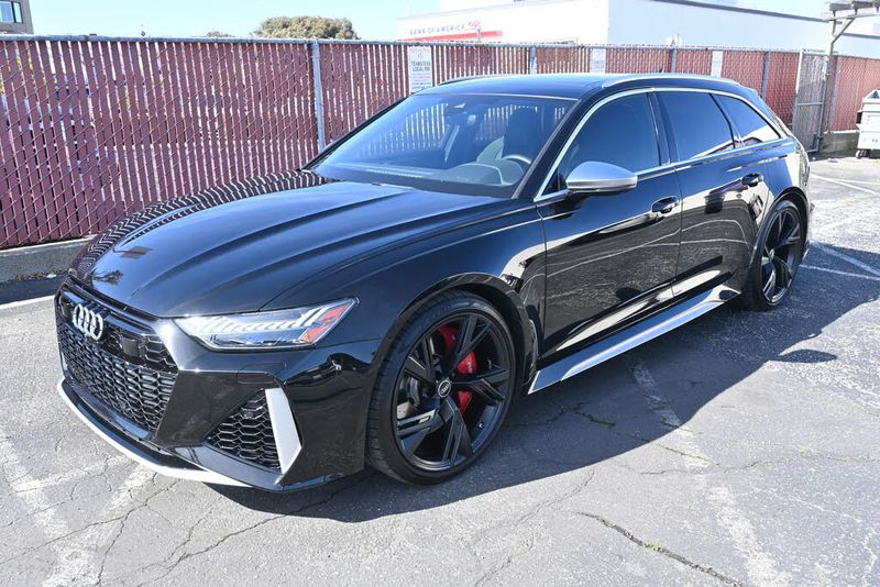 2021 Audi Rs 6 Avant — a typically priced live listing