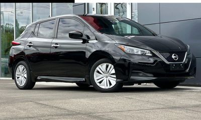 2022 Nissan Leaf S