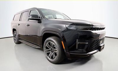 2026 Jeep Grand Wagoneer L Base